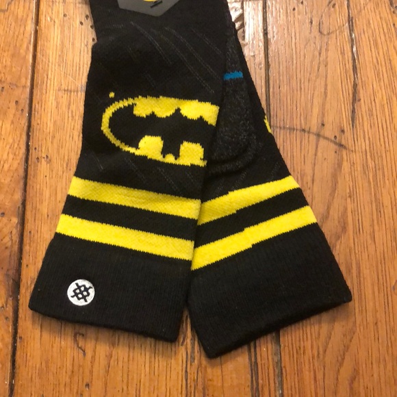 STANCE - "BATMAN" with FEEL 360 INFIKNIT Performance Socks. - Picture 4 of 10